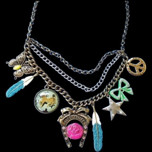 Betsey Johnson Jewelry - 🪶Betseyville Luck-Theme 3-Chain Layered Feather Horse Butterfly Necklace - EPC